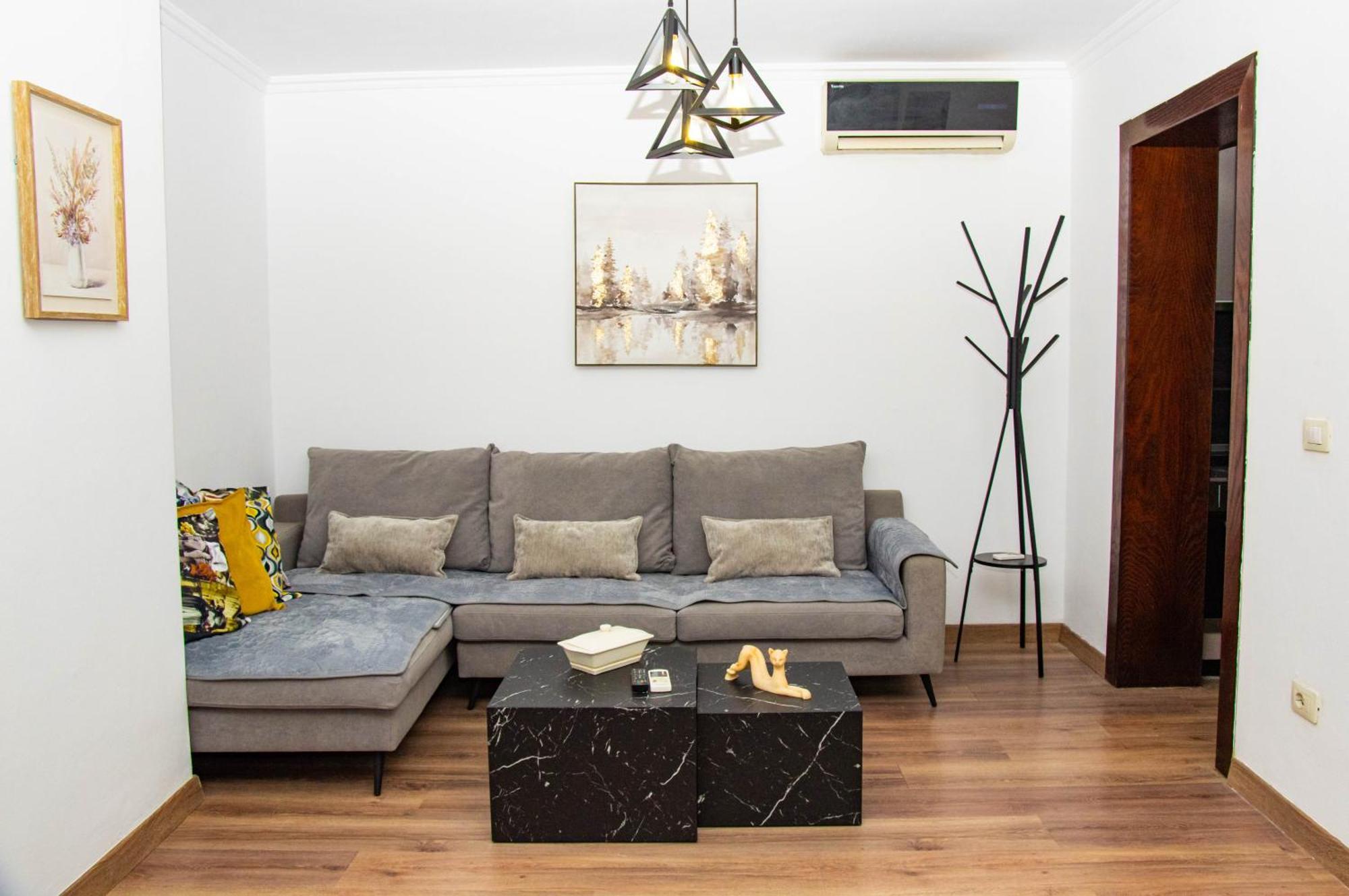 Lucas Central Relaxing House Тирана Екстер'єр фото
